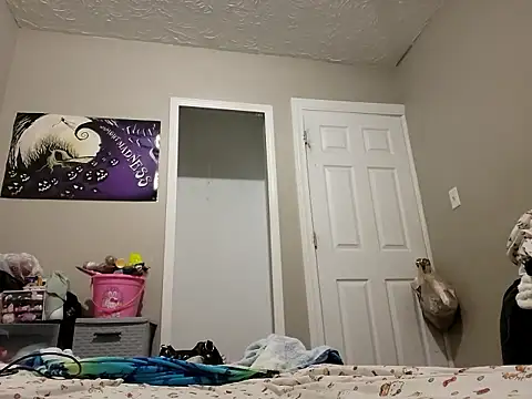 chocolate bella online show from 26, 9, 2025