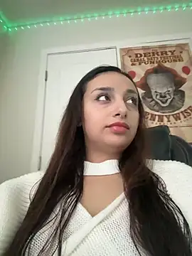 CharmingMaddie online show from 2, 11, 2025