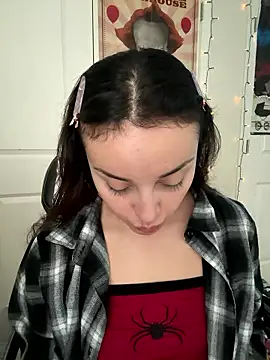 Snapshot of CharmingMaddie chatting on 9, 1, 2026 CharmingMaddie online show from 9, 1, 2026