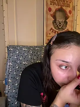 Snapshot of CharmingMaddie chatting on 10, 2, 2026 CharmingMaddie online show from 10, 2, 2026