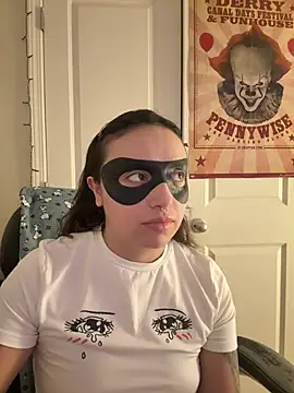 Snapshot of CharmingMaddie chatting on 23, 2, 2026 CharmingMaddie online show from 23, 2, 2026