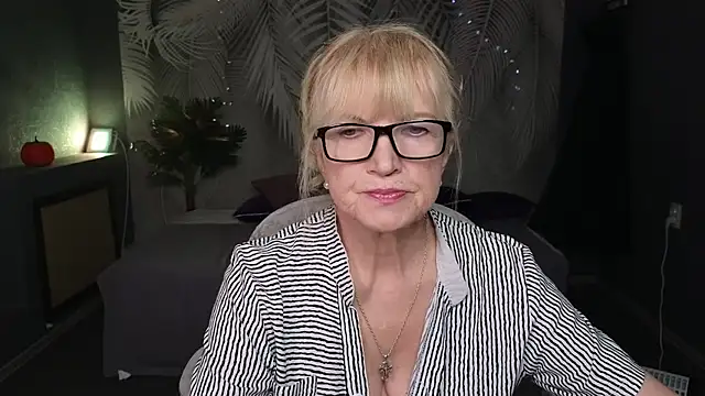 Sabina Ros online show from 9, 2, 2026