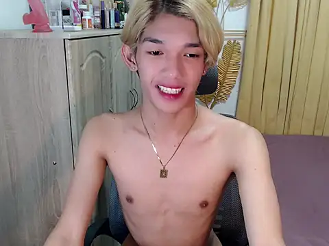 Snapshot of fuckerfriendsxx chatting on 16, 6, 2026 fuckerfriendsxx online show from 16, 6, 2026