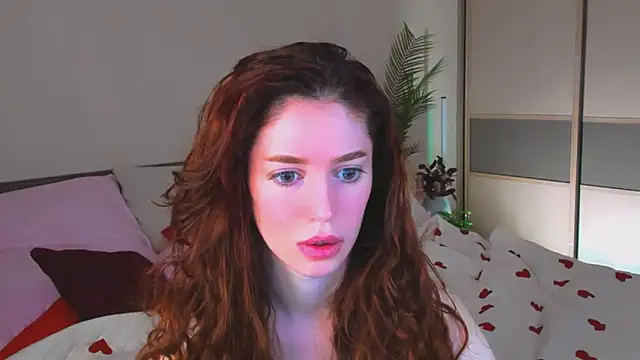 ChristinaConteeree online show from 22, 3, 2026