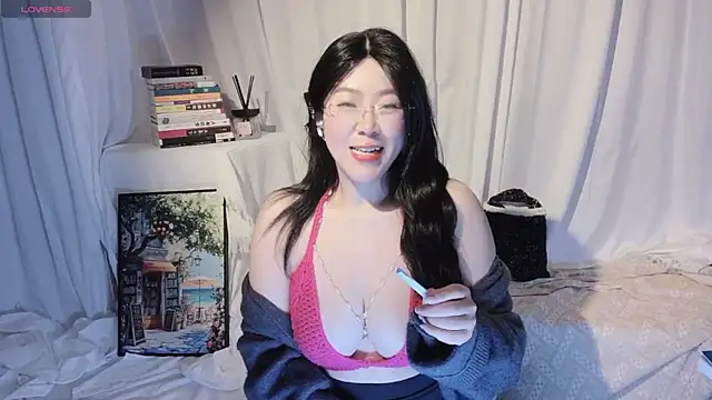 Emmaq996 online show from 21, 3, 2026