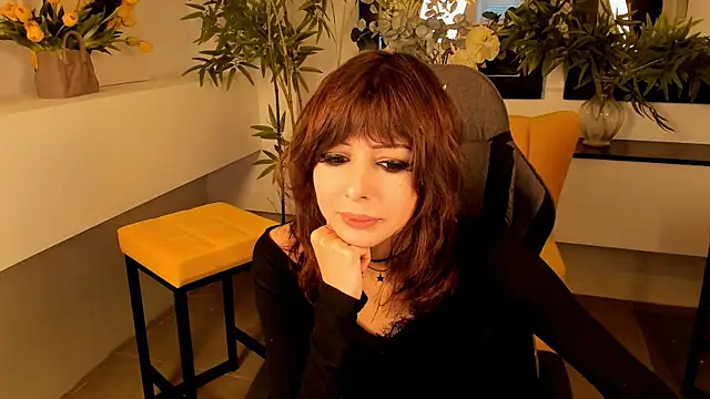 CrystallBloom online show from 11, 9, 2025