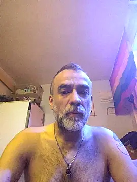 GabyCollado5 online show from 13, 10, 2025