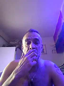 GabyCollado5 online show from 31, 10, 2025