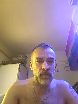 GabyCollado5 online show from 13, 11, 2025