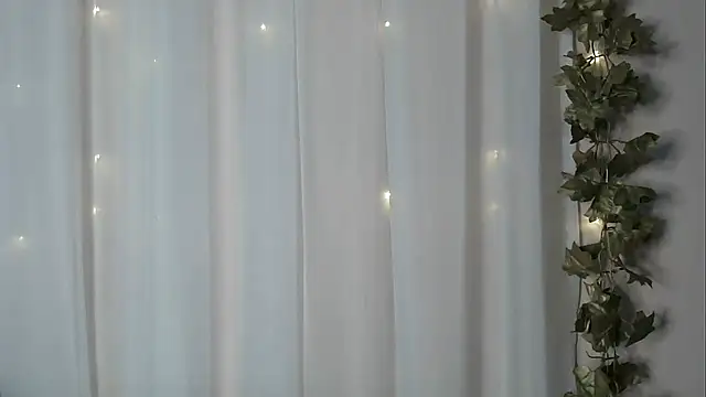 angelainparis28 online show from 6, 10, 2025