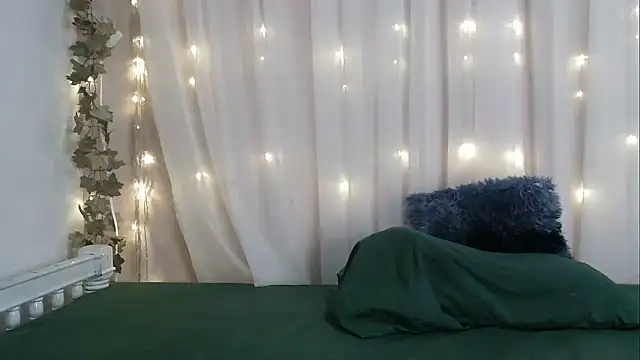 angelainparis28 online show from 11, 10, 2025