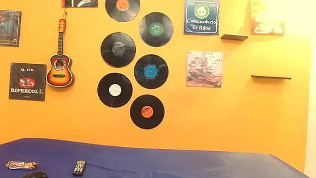 meisevil77 online show from 20, 9, 2025