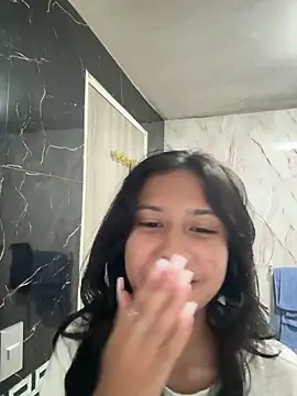 lynn9000 online show from 30, 9, 2025