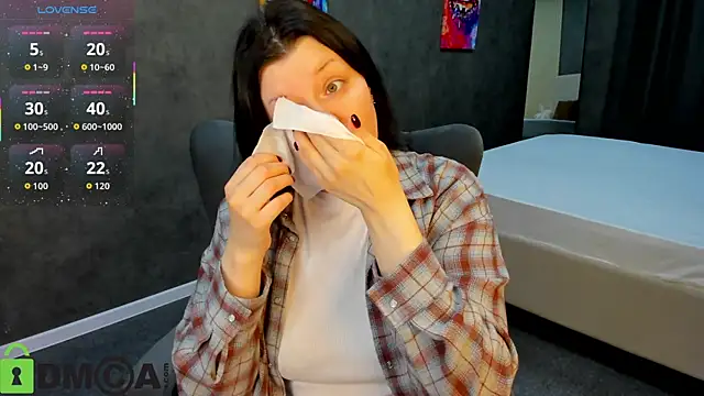 Michele Greenn online show from 10, 10, 2025