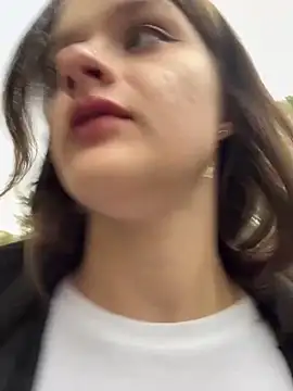 Snapshot of KittyQueeny chatting on 18, 9, 2025 KittyQueeny online show from 18, 9, 2025