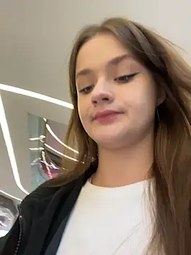 Snapshot of KittyQueeny chatting on 26, 9, 2025 KittyQueeny online show from 26, 9, 2025