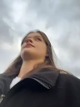 Snapshot of KittyQueeny chatting on 10, 10, 2025 KittyQueeny online show from 10, 10, 2025