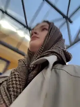 Snapshot of KittyQueeny chatting on 3, 11, 2025 KittyQueeny online show from 3, 11, 2025