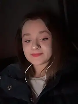 Snapshot of KittyQueeny chatting on 30, 11, 2025 KittyQueeny online show from 30, 11, 2025