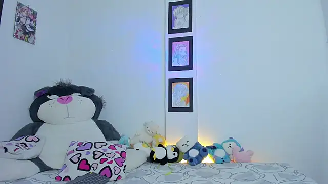 Snapshot of milita_houston chatting on 27, 4, 2026 milita houston online show from 27, 4, 2026