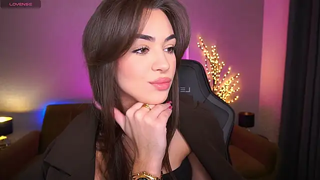 Snapshot of EricaSin chatting on 3, 11, 2025 EricaSin online show from 3, 11, 2025