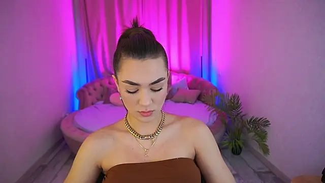 Snapshot of EricaSin chatting on 28, 11, 2025 EricaSin online show from 28, 11, 2025