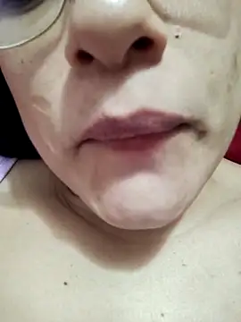 Snapshot of Angels_tomsop chatting on 11, 11, 2025 Angels tomsop online show from 11, 11, 2025