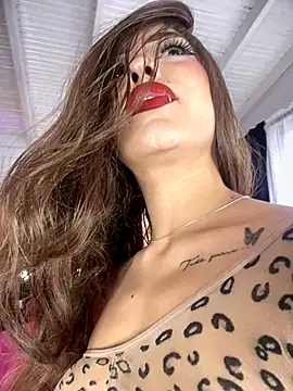 Snapshot of MystiqueXXX chatting on 28, 10, 2025 MystiqueXXX online show from 28, 10, 2025