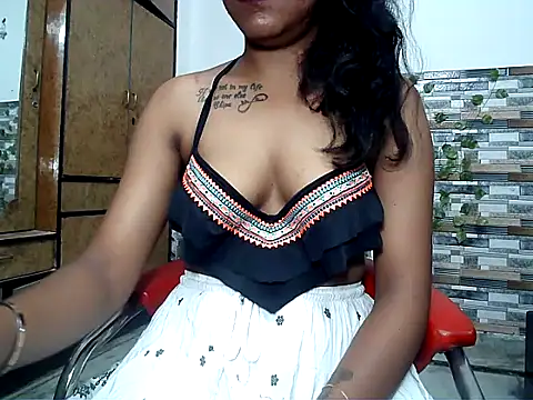 HOT AARVI11 online show from 4, 10, 2025