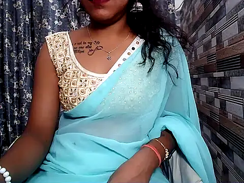 HOT AARVI11 online show from 7, 11, 2025