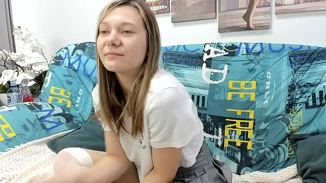 Snapshot of Sunny_Sammy chatting on 24, 9, 2025 Sunny Sammy online show from 24, 9, 2025