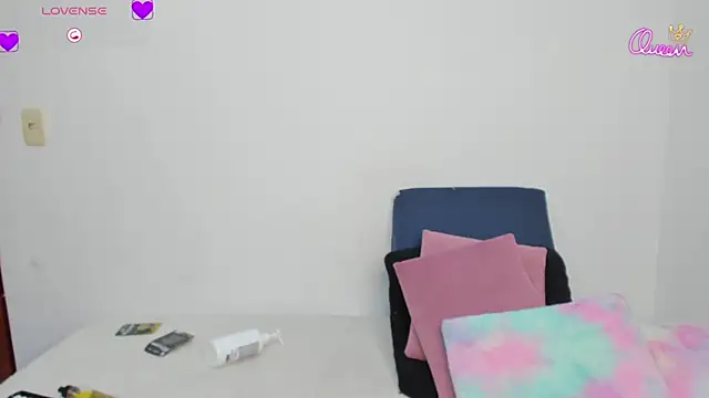 Brandy brown  online show from 18, 12, 2025