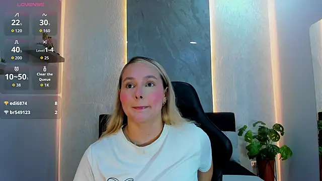 Emmaa white  online show from 2, 7, 2026