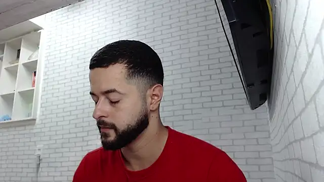 BombeiroHotx online show from 2, 4, 2026