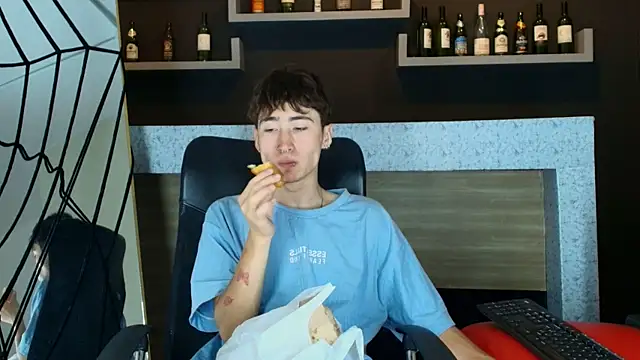  DantFox  online show from 5, 11, 2025