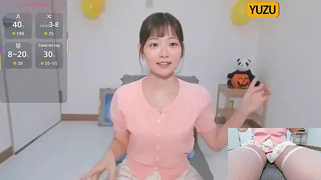 Snapshot of yuzukichi_jp chatting on 10, 10, 2025 yuzukichi jp online show from 10, 10, 2025