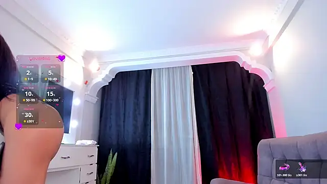  Mia Pink  online show from 9, 11, 2025