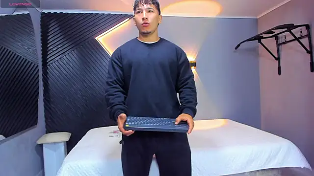 Horny nick18 online show from 29, 3, 2026