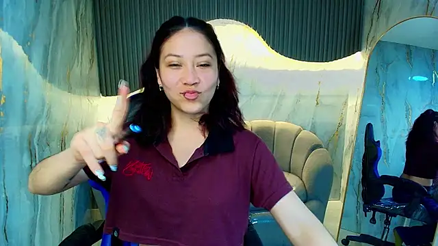 valentina r  online show from 18, 12, 2025