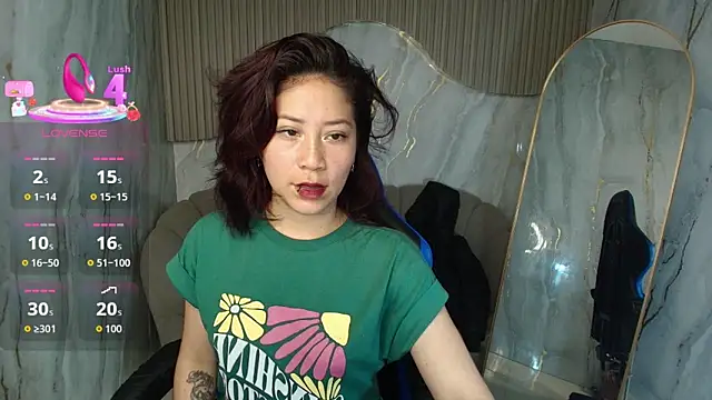 valentina r  online show from 22, 12, 2025