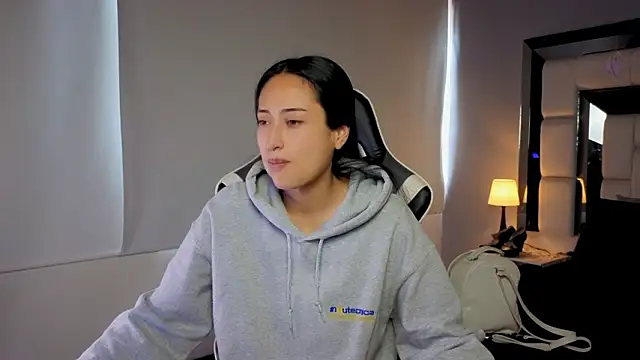 Adhara7 online show from 18, 2, 2026