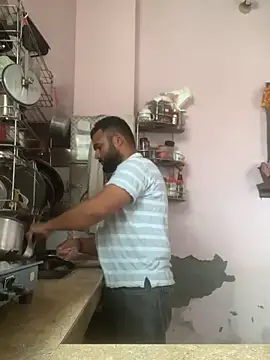 amitsharma7868 online show from 8, 4, 2026