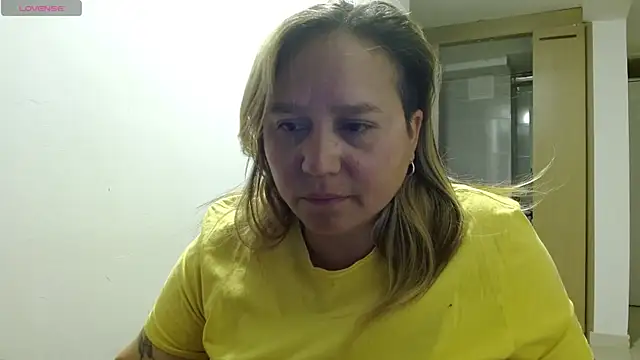 Snapshot of haashkyo chatting on 11, 7, 2026 haashkyo online show from 11, 7, 2026