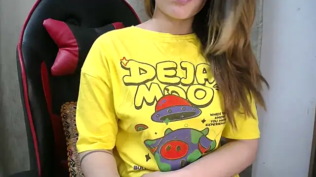 niya-cute online show from 9, 3, 2026