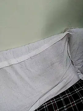 Snapshot of Kavya_Rathore chatting on 24, 10, 2025 Kavya Rathore online show from 24, 10, 2025