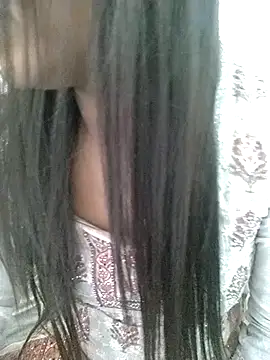 Snapshot of Kavya_Rathore chatting on 19, 11, 2025 Kavya Rathore online show from 19, 11, 2025