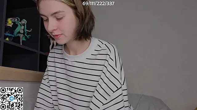 Snapshot of bertamimi chatting on 8, 10, 2025 bertamimi online show from 8, 10, 2025