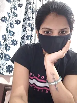 poojam93 online show from 3, 4, 2026