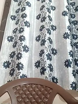 poojam93 online show from 6, 4, 2026