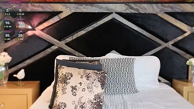 CristalHeart  online show from 24, 9, 2025